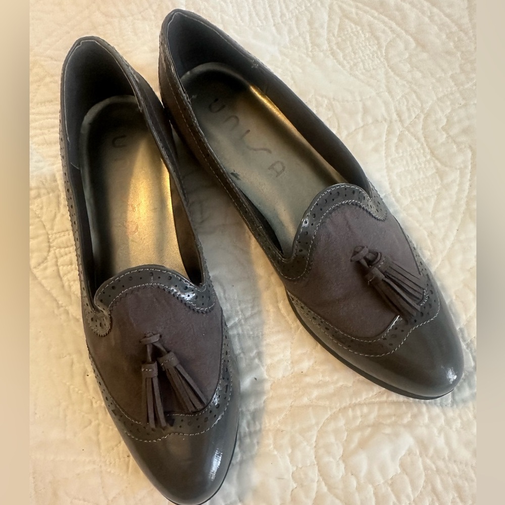 Unisa Academia Oxford Loafer